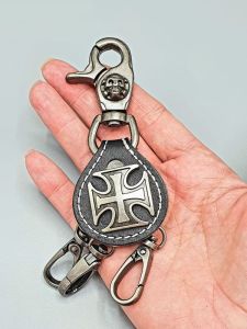 Pánská klíčenka s maltézským křížem