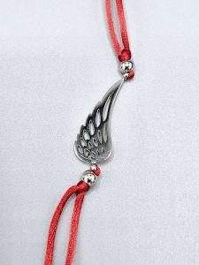 Ocelový náramek - Andělské křídlo s červenou šňůrkou