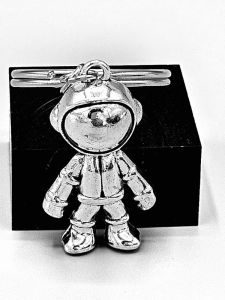 Kosmonaut - přívěsek na klíče