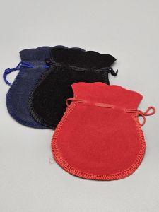 Sametový sáček 7,5 x 9 cm | č.1 červený, č. 2 tmavě modrý, č.3 černý