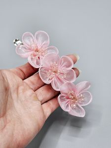 Květinová spona do vlasů - růžový květ (8 x 1 cm)