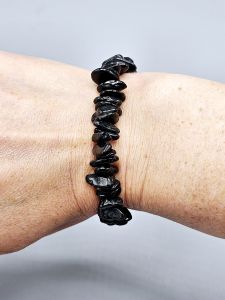Náramek Turmalín černý sekaný - větší kameny