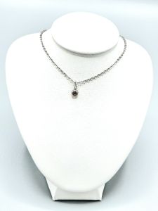 Ocelový náhrdelník - Drobný kamínek - fuchsie