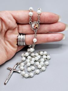 Růženec Svatý Kryštof - bílé perly