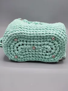 Dámský batoh - crossbody kabelka mátová