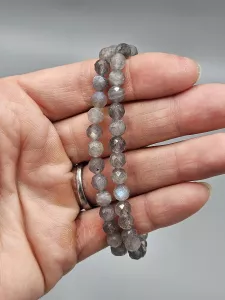 Náramek Labradorit fazetovaný 6 mm