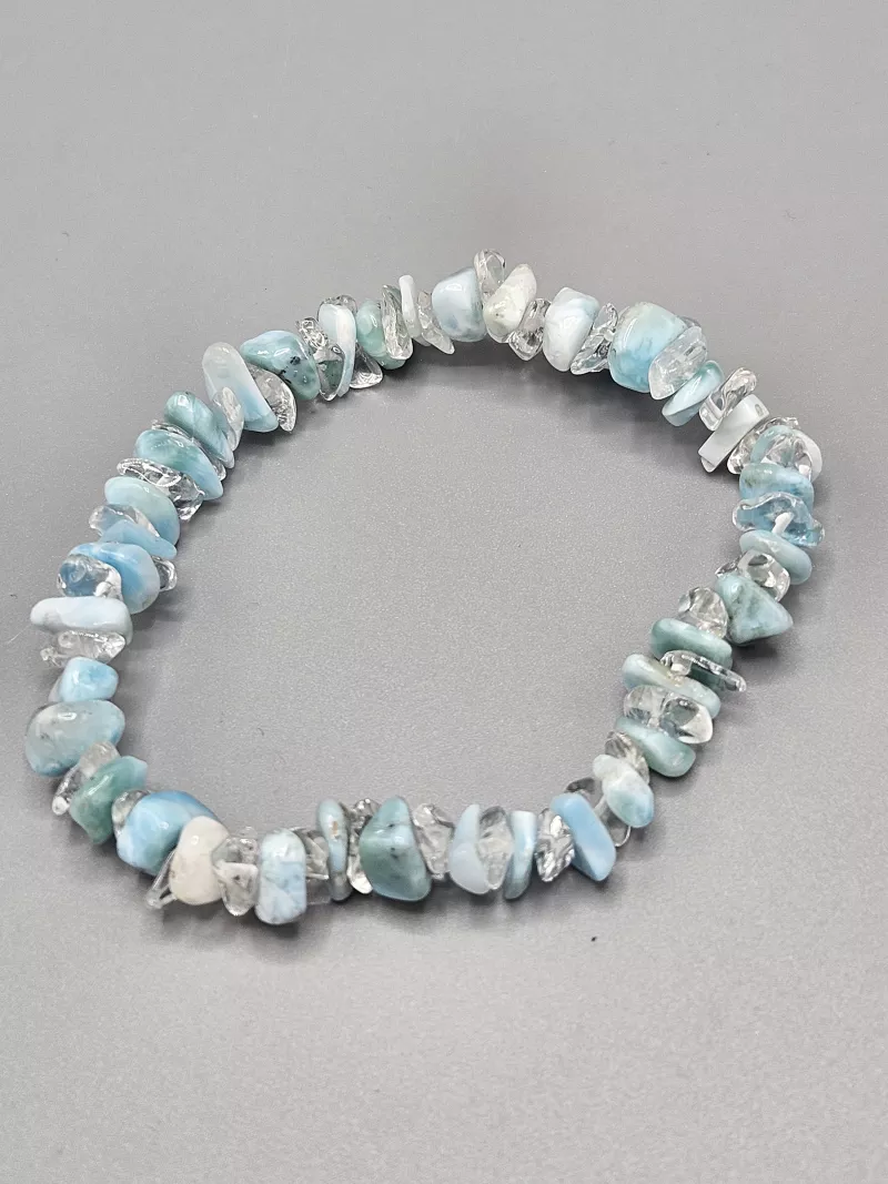 Náramek Larimar sekaný AA kvalita rovnoměrné kamínky - čisté s Křišťálem 16 cm