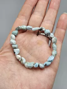 Náramek Larimar z drobných tromlíků
