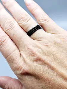 Miyuki Delica prsten - odstín černá lesklá