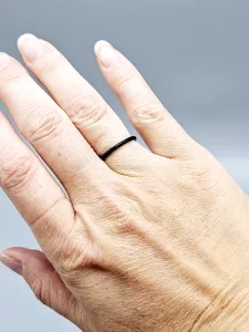 Miyuki Delica prsten - odstín černá lesklá | cca 5,2 cm (51 - 52 - 53), cca 5,4 cm (53 - 54 - 55), cca 5,7 cm (56 - 57 - 58)