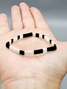 Miyuki Tila náramek - odstín černo bílá s perletí 16 cm