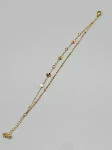 Ocelový náramek s kytičkami ve zlatém provedení