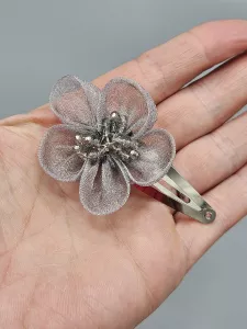 Prolamovací sponka šedý květ