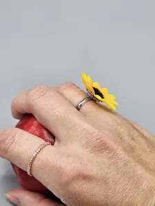 Slunečnicový prsten