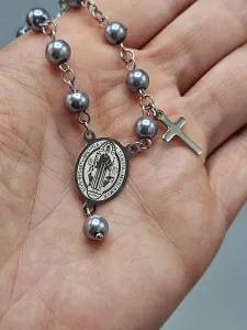 Desátek na ruku - šedé perle 6 mm