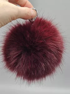 Kožešinová velká bambule 12 cm přívěsek na klíče