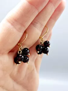 Náušnice Granát kuličky ve zlatém provedení