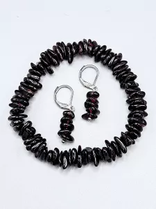 Náušnice - Granát sekané kousky ve stříbrném provedení