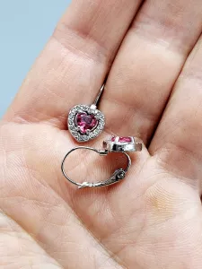 Ocelové náušnice - Růžová srdíčka