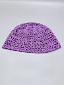 Ručně háčkovaná letní čepka fialová E1 (50 - 54 cm)