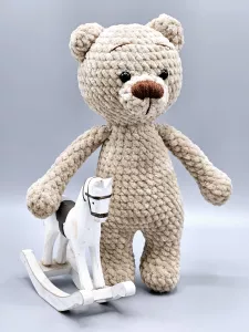 Ručně háčkovaný medvídek velký béžový 20 cm
