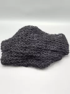 Ručně pletený šátek černý z mohéru a hedvábí