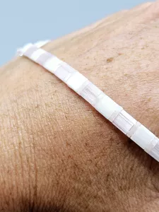 Miyuki Tila náramek na nohu shamballa - odstín smetanovo fialková