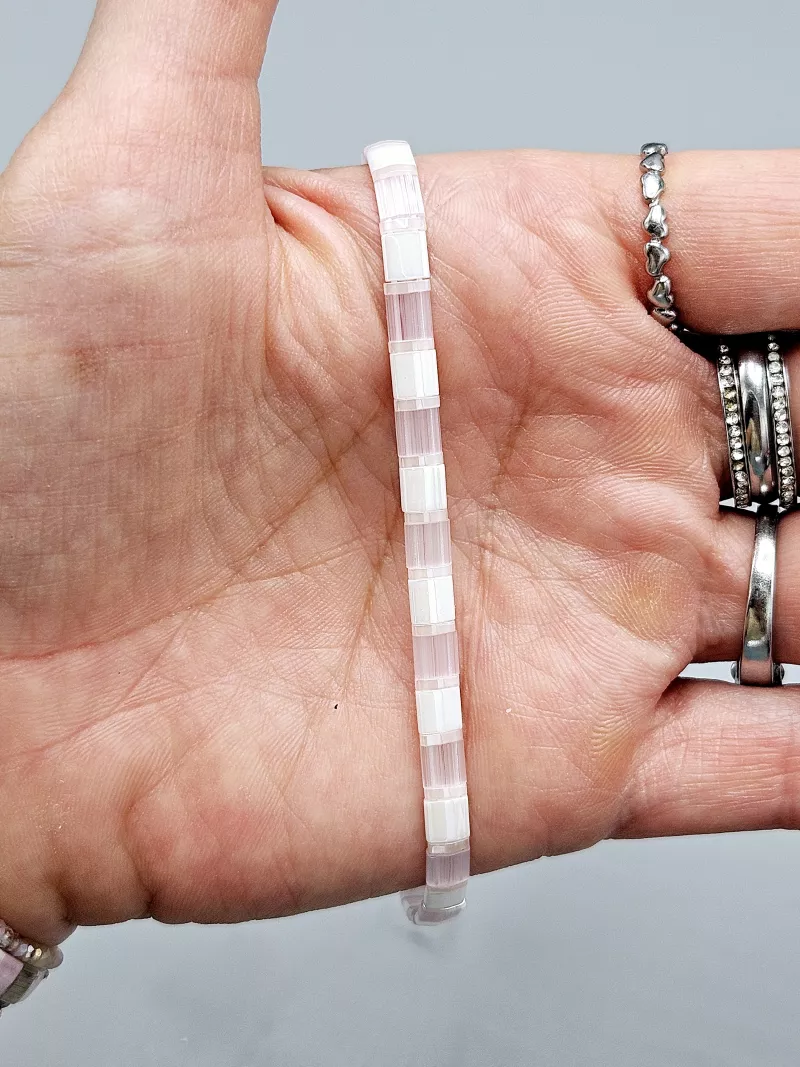 Miyuki Tila náramek na nohu shamballa - odstín smetanovo fialková