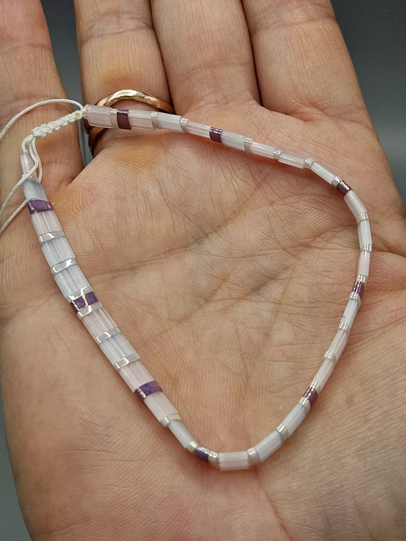 Miyuki Tila náramek na nohu shamballa - odstíny modré, fialové a smetanové