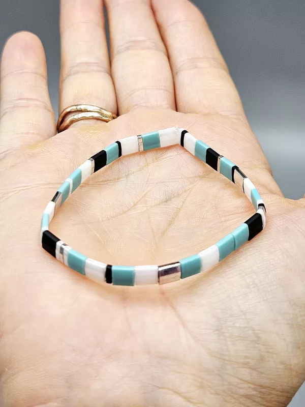 Miyuki Tila náramek - odstín tyrkysová, černá a bílá se stříbrnou 14,5 - 20 cm