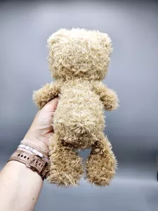 Ručně háčkovaný medvídek chlupatý béžový
