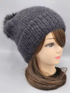 Ručně pletená čepice černá dámská velikost (56 - 60 cm) Ručně pletená čepice černá dámská velikost (56 - 60 cm)